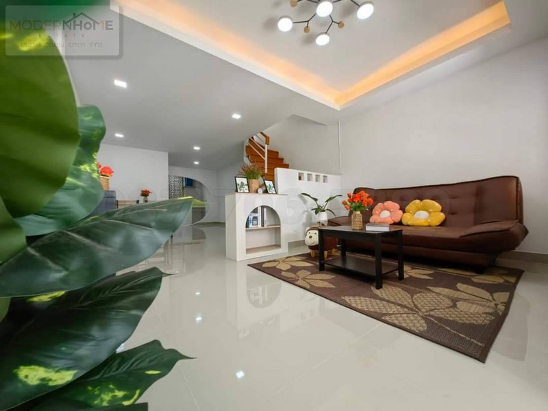 บ้านสวย เนื้อที่ 16ตรว  2 นอน 2 น้ำ ตกแต่งสวยพร้อมเฟอร์