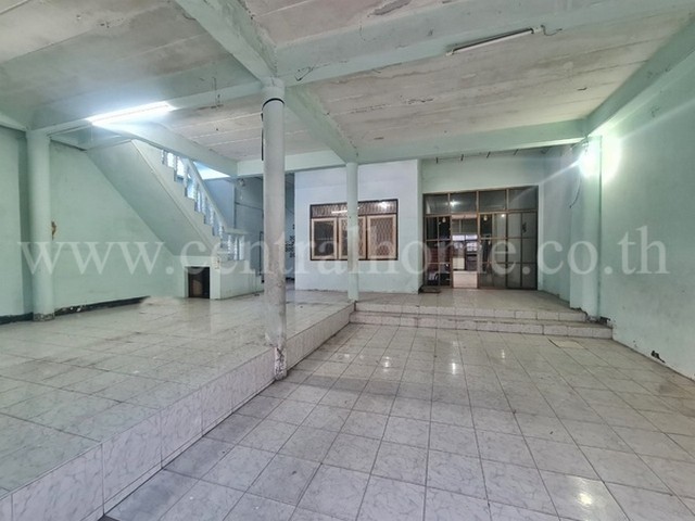 R1 บ้านแฝด ไวท์ เฮ้าส์ คลองหนึ่ง ต้นโครงการ ใกล้ SRT หลักหก