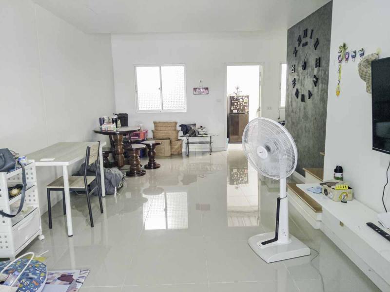 ทาวน์โฮม 2 ชั้น หมู่บ้าน บ้านพฤกษา 120 กาญจนาฯ–กันตนา บางใหญ่