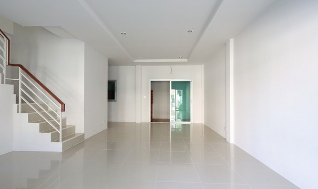 ขายทาวน์เฮ้าส์โครงการ ราชพฤกษ์ สุวรรณภูมิ ลาดกระบัง  กรุงเทพมหานคร PKK03-00770