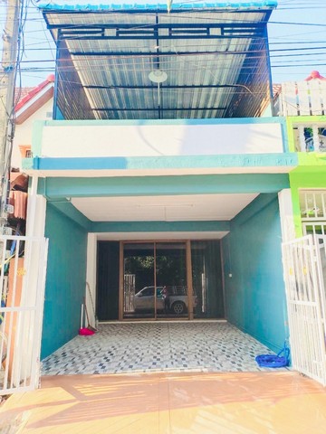 ทาวน์เฮ้าส์ 2 ชั้น หมู่บ้านลีลา ถนนนิมิตรใหม่ 3/1 เขตมีนบุรี ทำเลดี การเดินทางสะดวก ไม่ไกลจากรถไฟฟ้า ตกแต่งพร้อมอยู่ 