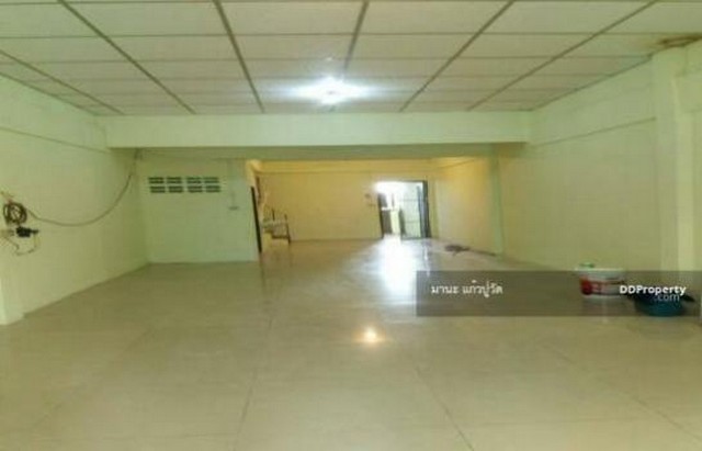 ให้เช่า อาคารพาณิชย์2ชั้น  19ตรว. อยู่หมู่บ้านสินอนันต์ ถ.เลียบวารี