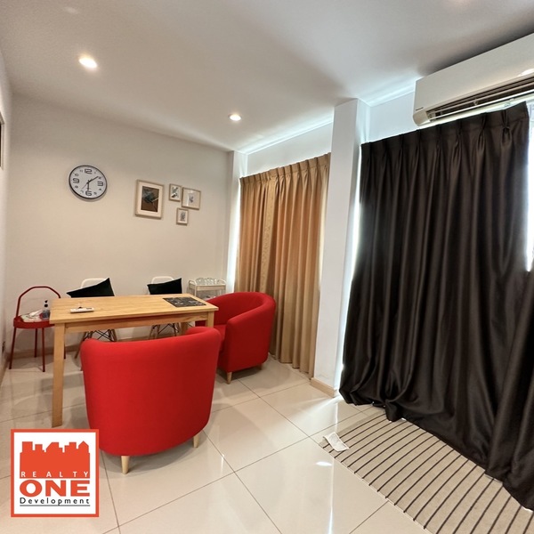 ขายทาวน์โฮม ในโครงการ ทาวน์โฮม 3 ชั้นครึ่ง Haus Clover แจ้งวัฒนะ ราชพฤกษ์