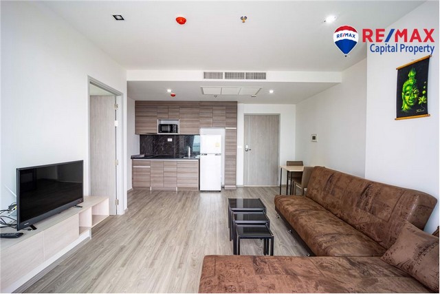 วิวทะเลที่น่าทึ่ง! คอนโดแอราส สุดพิเศษ!