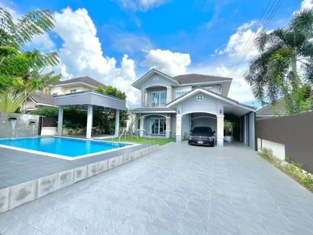ให้เช่า 70,000 บาท/เดือน พูลวิลล่าสวย สันปูเลย ดอยสะเก็ด มีสระว่ายน้ำส่วนตัว อยู่ในหมู่บ้านไม่วุ่นวาย ติดถนนใหญ่ ไม่ต้องเข้าซอย