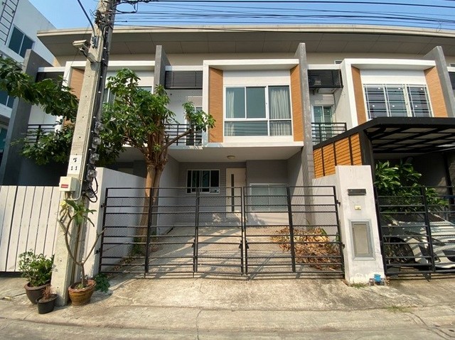 ขายทาวน์เฮ้าส์โครงการ โนวา อาร์ท ประชาอุทิศ ทุ่งครุ กรุงเทพมหานคร PKK03-00550