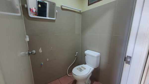 บ้านแฝด ชั้นเดียว ท่าสะอ้าน ใกล้ทางไป ชลบุรี-บางนา ขนาด 22 ตรว.