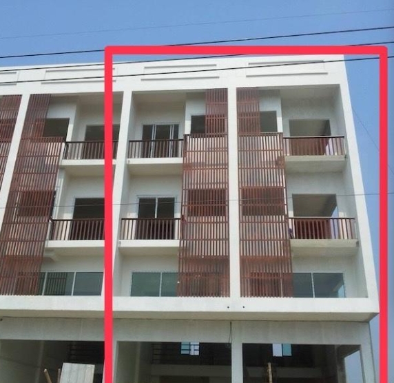 ให้เช่าอาคาร3.5 ชั้น  ย่านรังสิต ใกล้ตลาดไท ติดริมถนนเลียบคลองแอน (เทพกุญชร) 