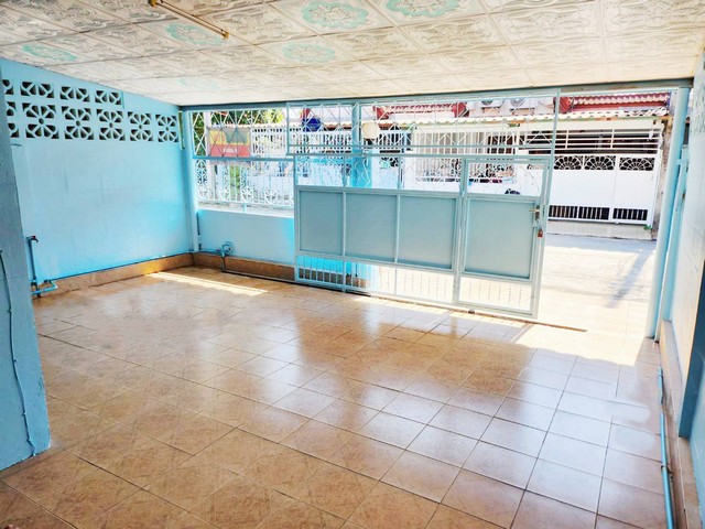 ขายทาวน์เฮาส์ 1 ชั้น 22.5 ตร.ว.หมู่บ้านชินลาภ ซ.16 ต.สมอแข อ.เมือง จ.พิษณุโลก