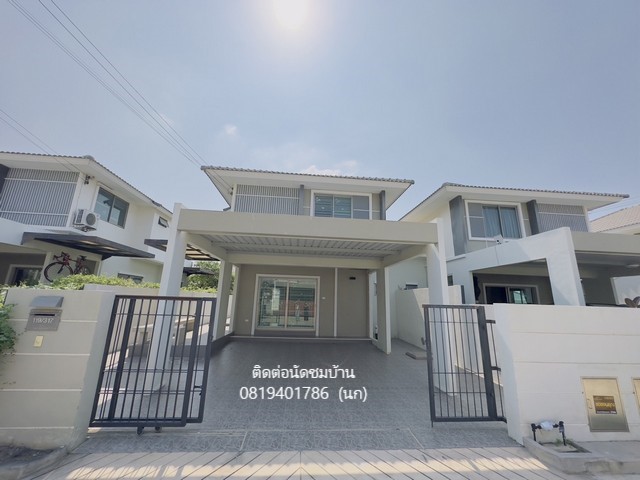 ขายบ้านแฝด 2 ชั้น สไตล์บ้านเดี่ยว มบ. แกรนด์วัลเล่ย์ เลี่ยงหนองมน บางแสน 