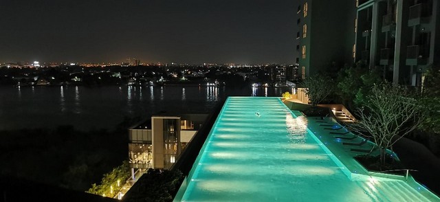 ให้เช่าคอนโดมิเนียม เดอะ โพลิแทน อควา  61ชั้น (วิวสระว่ายน้ำ)30ตรม. อยู่ชั้น101ห้องนอน 1ห้องน้ำ เฟอร์นิเจอร์ใหม่อย่างหรู/ เครื่องใช้ไฟฟ้าครบ-ทำเลดี ใกล้ MRTสะพานพระนั่งเกล้า-สนามบินน้ำ-เซ็นทรัล รัตนาธิเบศร์ -บิ๊กซี รัตนาธิเบศร์ - ตลาดต้นสัก หน้าโครงการ - เทสโก้ โลตัส แคราย - เดอะมอลล์ งามวงศ์วานสิ่งอำนวยความสะดวก - Sky Lounge และ Sky Garden - Fitness - สระว่ายน้ำแบบ Infinity edge - Meeting room / working room / ห้องสม