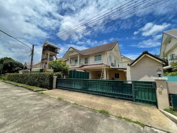 ให้เช่า 25,000 บาท/เดือน 144 ตรว. 4 นอน 4 น้ำ บ้านเดี่ยวหลังใหญ่ 2 ชั้น หมู่บ้านนนนิภา แม่โจ้ สันทราย บ้านสภาพดี หมู่บ้านเงียบสงบ