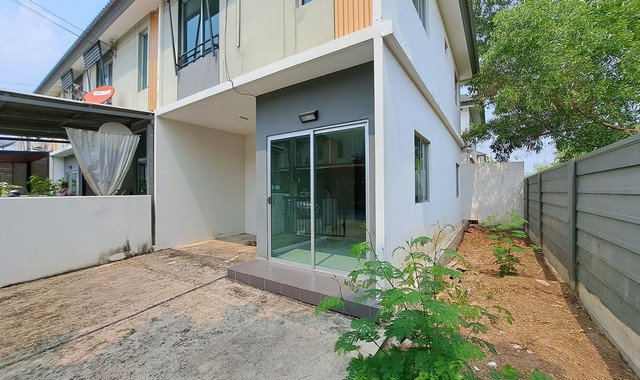 ขายทาวน์เฮ้าส์โครงการ พฤกษา 96/2 รังสิต-คลองหลวง อ.คลองหลวง จ.ปทุมธานี PKK03-00011