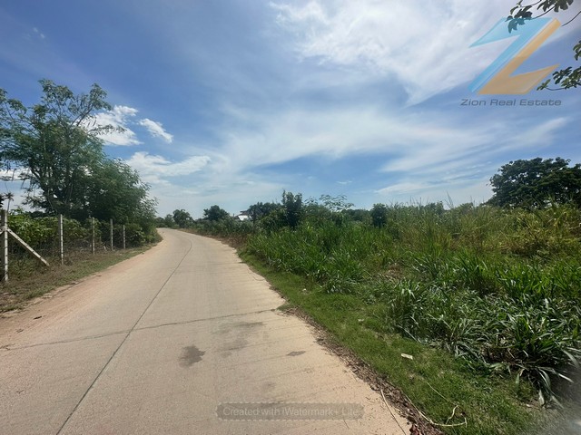 ขายที่ดินสวย  388 ตร.วา.  พัทยา  ห้วยใหญ่  พื้นที่สีส้ม  ไม่ไกลจากถนนสุขุมวิท   ZY157