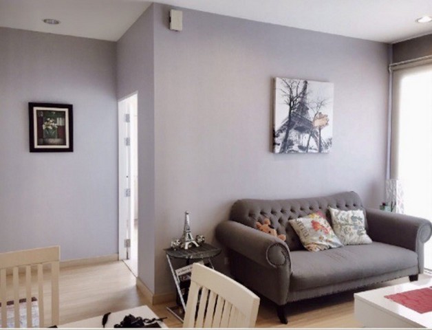 ขายบ้านเดี่ยว 2 ชั้น 117.8 ตร.วา. พร้อมเฟอร์นิเจอร์ หมู่บ้านสราญสิริ รามอินทรา2  ติดถนนปัญญารามอินทรา  ZY184