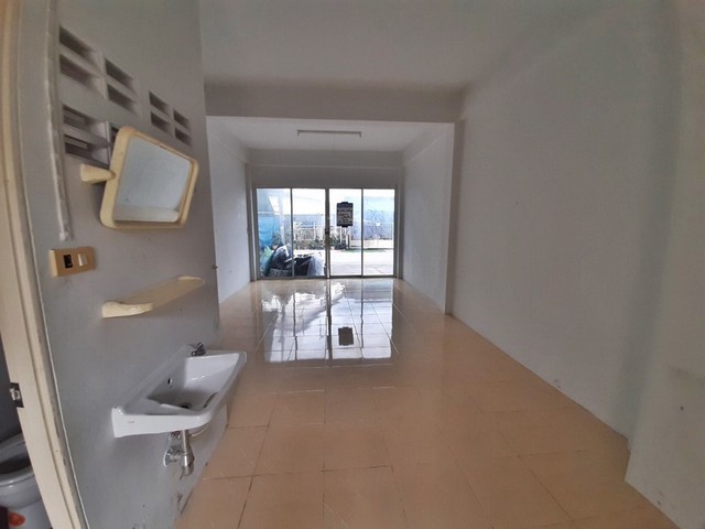 ขายทาวน์เฮ้าส์ โครงการคาชาลิน่า เพลส  กรุงเทพมหานคร (PAP-ZE_122)