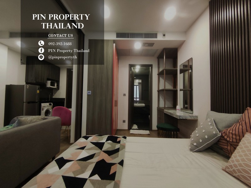 R-00362 ให้เช่าคอนโด แอชตัน จุฬา-สีลม ขนาด34 ตรม. ชั้น40 โครงการ : แอชตัน จุฬา-สีลม  / Ashton Chula-Silomราคาปล่อยเช่า 32,000 บาท  เดือนจุดเด่น : ใกล้ MRT สามย่าน  MRT สีลม และ BTS ศาลาแดง รายละเอียด :ห้องขนาด  34 ตรม. ชั้น40 1ห้องนอน 1ห้องน้ำห้องสวย วิวสูง เฟอร์ครบ พร้อมอยู่ มีเครื่องซักผ้าสิ่งอำนวยความสะดวก :- สระว่ายน้ำแบบโอโซน- สระว่ายน้ำแบบออนเซ็น- Double Floor Sky Fitness- Life Style Club & Wine Bar- Panoramic View Library- Panoramic Exclusive Business Lounge- สวนหย่อมข