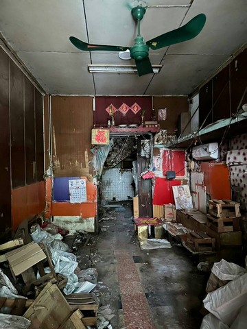 ให้เช่า บ้าน ตึกแถว สาทร เจริญกรุง 44 ใกล้โรงแรมแชงกรีล่า 2 ชั้นครึ่ง ห้องมุม 100 ตรม. 11 ตรว. 95,000/เดือน