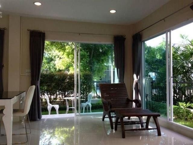 ให้เช่าบ้านเดี่ยว 2 ชั้นหมู่บ้านไลฟ์ บางกอก บูเลอวาร์ด วงแหวน - พระราม 9 เขตสะพานสูง