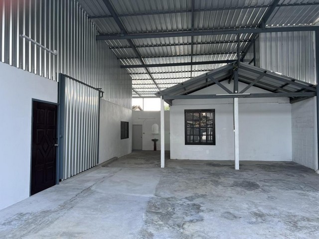 ให้เช่าโกดังสินค้าขนาด 150 ตร.ว ซอยรามอินทรา51 เขตบางเขน