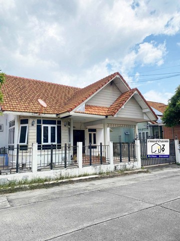 ขายบ้านเดี่ยวราคาถูก ใกล้แยกทับมา ระยองราคาขาย 1,700,000 ลบ.เนื้อที่ 52 ตร.ว.2 ห้องนอน 2 ห้องน้ำ 1 ห้องครัวของแถมตู้โชว์ผ้าม่านทั้งหลังแอร์ 1 เตียงนอน พร้อมที่นอนเคาน์เตอร์ครัวปั้มน้ำ ถังเก็บน้ำสถานที่ใกล้เคียงแยกต้นทางรักแยกทับมา ถนนสุขุมวิท ถนนสาย 36 ห้างแหลมทองระยองขนส่งใหม่รหัสทรัพย์ 7967035สนใจ / สอบถาม / นัดดูบ้าน ติดต่อมาเลยคร้าAdd line id: @79home หรือกดเพิ่มเพื่อนคลิก https://lin.