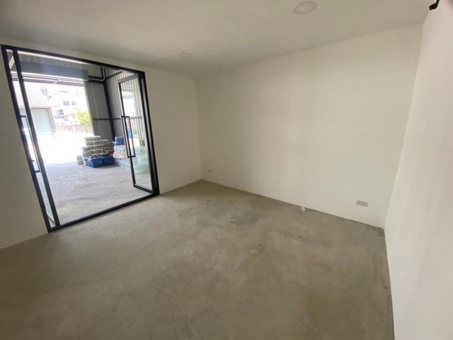 PO258 ให้เช่าโกดัง ขนาดเล็ก ขนาด 140 ตรม.ซอยสุขุมวิท 81 ราคาเช่า 45,000 บาท