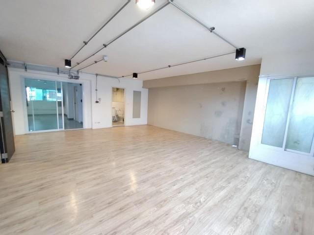 ให้เช่าพื้นที่สำนักงาน พื้นที่ 103.6 ตรม.ซอยอารีย์ 5 ใกล้ BTS อารีย์