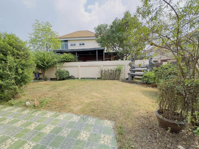 ขายบ้านเดี่ยว พื้นที่เยอะ หมู่บ้าน ปิยวัฒน์ ลากูน่า แอนด์ การ์เด้น อ่างศิลา