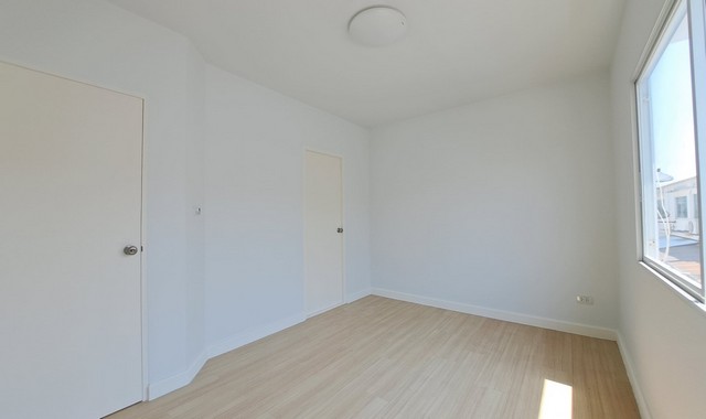 ขายทาวน์เฮ้าส์โครงการ อินดี้ ประชาอุทิศ90(2) พระสมุทรเจดีย์  สมุทรปราการ PKK03-00761