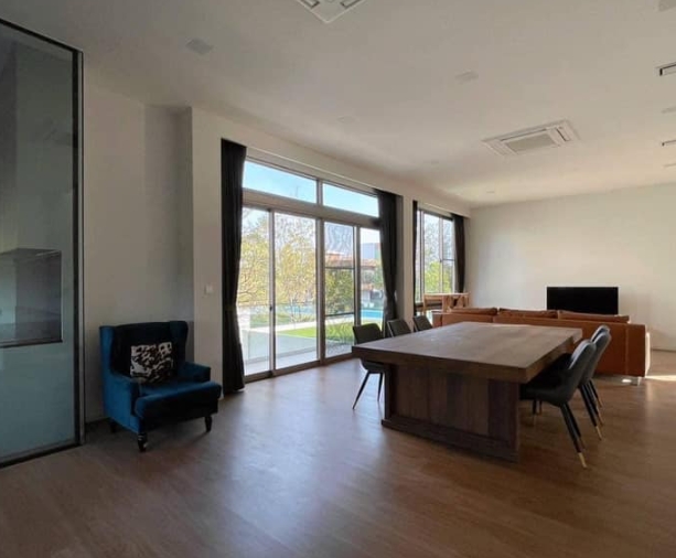 ให้เช่าบ้านเดี่ยว 3 ชั้น  VIVE พระราม 9 พื้นที่ใช้สอย 324 ตรม มี 3 นอน 4 น้ำ