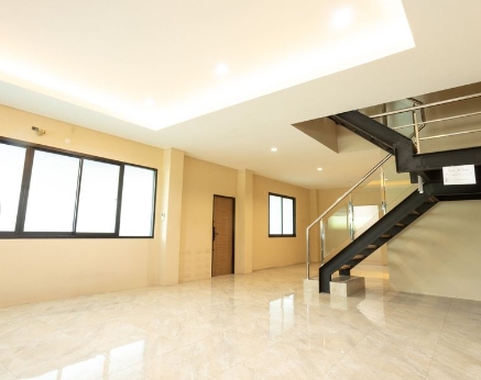 ให้เช่าอาคารโฮมออฟฟิศ 3 ชั้น ซอยรามอินทรา 19 แยก8 ติด BTS รถไฟฟ้าสีชมพู เหมาะอาศัย ทำออฟิศ