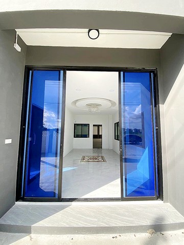 ให้เช่าและขาย โกดัง คลังสินค้า ขนาด 400 ตรม. ใกล้ตลาดไท ซอยเทพกุญชร1 อ.คลองหลวง ปทุมธานี