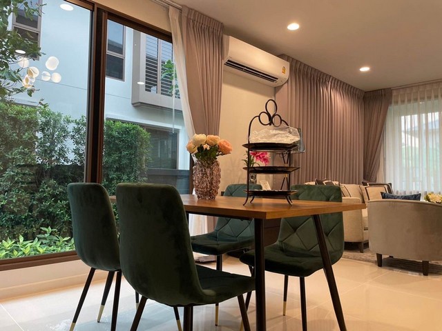 ให้เช่าบ้านใกล้รร.นานาชาติ ไบรท์ตัน คอลเลจ ถ.ศรีนครินทร์-ร่มเกล้า  บางกะปิ กรุงเทพกรีฑา บุราสิริ กรุงเทพกรีฑา ถนนพระราม 9-มอเตอร์เวย์