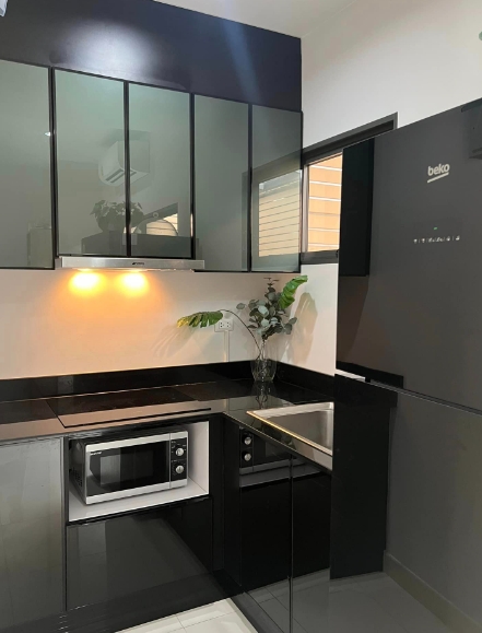 ให้เช่าทาวน์โฮม 3 ชั้น บ้านกลางเมือง พระราม9 กรุงเทพกรีฑา