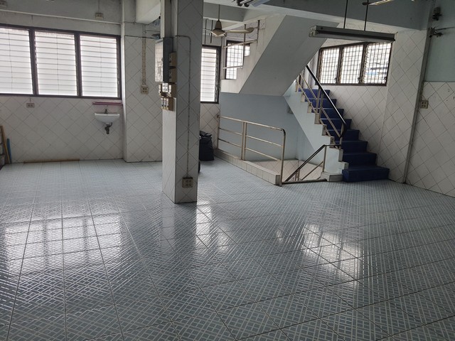 ขายอาคารพาณิชย์ 5 ชั้นครึ่ง 2 คูหา อยู่ใจกลางเมือง ซอยทินกร ดินแดง ใกล้ Central พระราม9, ฟอร์จูน