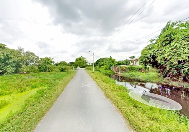 หนองจอก สุวินทวงศ์ วัดราษฎ์บำรุงคลองสอง หมู่บ้านอมรทรัพย์ ขายที่ดินเปล่า 295ตรว.  ตลาดนัดลำผักชี