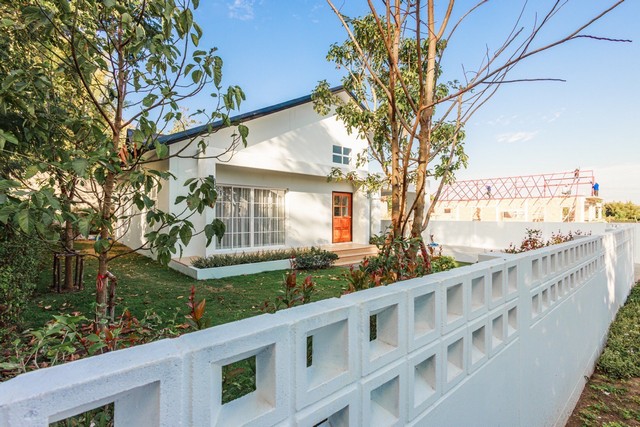 เปิดขายบ้านชั้นเดียวหางดง ใกล้โรงเรียนนานาชาติทุกแห่งในโซนหางดง บ้านพร้อมขาย พร้อมเข้าอยู่