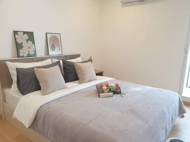 ขายคอนโด ราคาจับต้องได้ 1.7 ล้าน คอนโดรุคส์ 33.24 ตรม. ตกแต่งหรูหรา ห้องมุม วิวดอยสุเทพ วิวเมือง ใกล้โรงพยาบาลสวนดอก 400 ม.