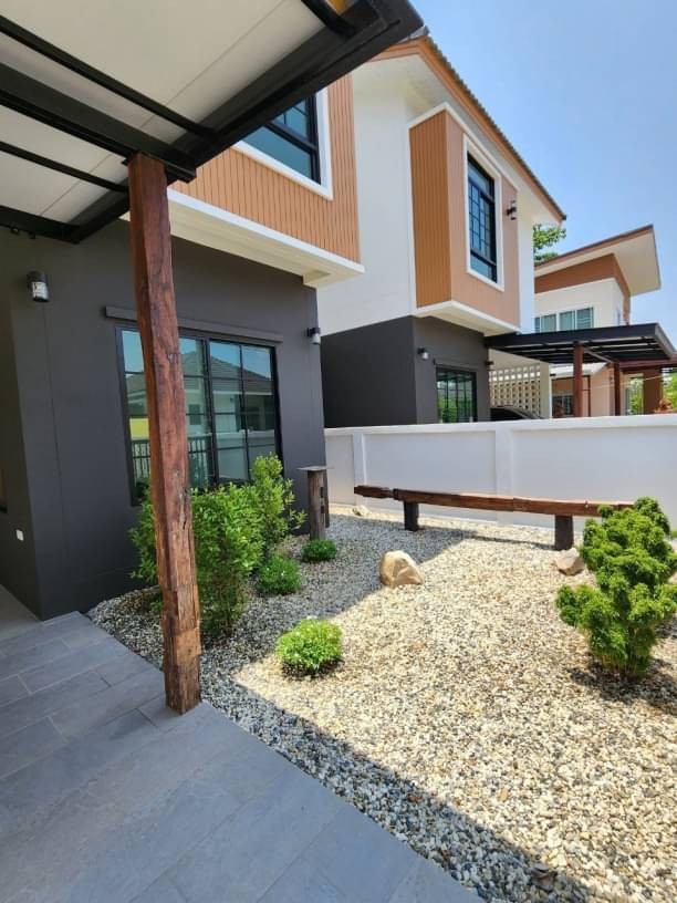 ขายเพียง 2.59 ล้าน บ้านแฝด 2 ชั้น 40 ตรว. สไตล์โมเดิร์นมินิมอล สารภี เฟอร์นิเจอร์ครบ พร้อมเข้าอยู่ได้เลยค่ะ (ราคานี้ถึง 31 มี.ค. 2567)