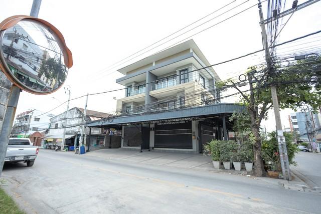 EPL-HR3066 ให้เช่าทาวน์โฮม 3ชั้น ทำเลดี ย่านรามอินทรา บางเขน เนื้อที่ 40 ตารางวา พื้นที่ใช้สอย 250 ตารางเมตร 4 ห้อง 5 ห้องน้ำเหมาะทำออฟฟิศ 