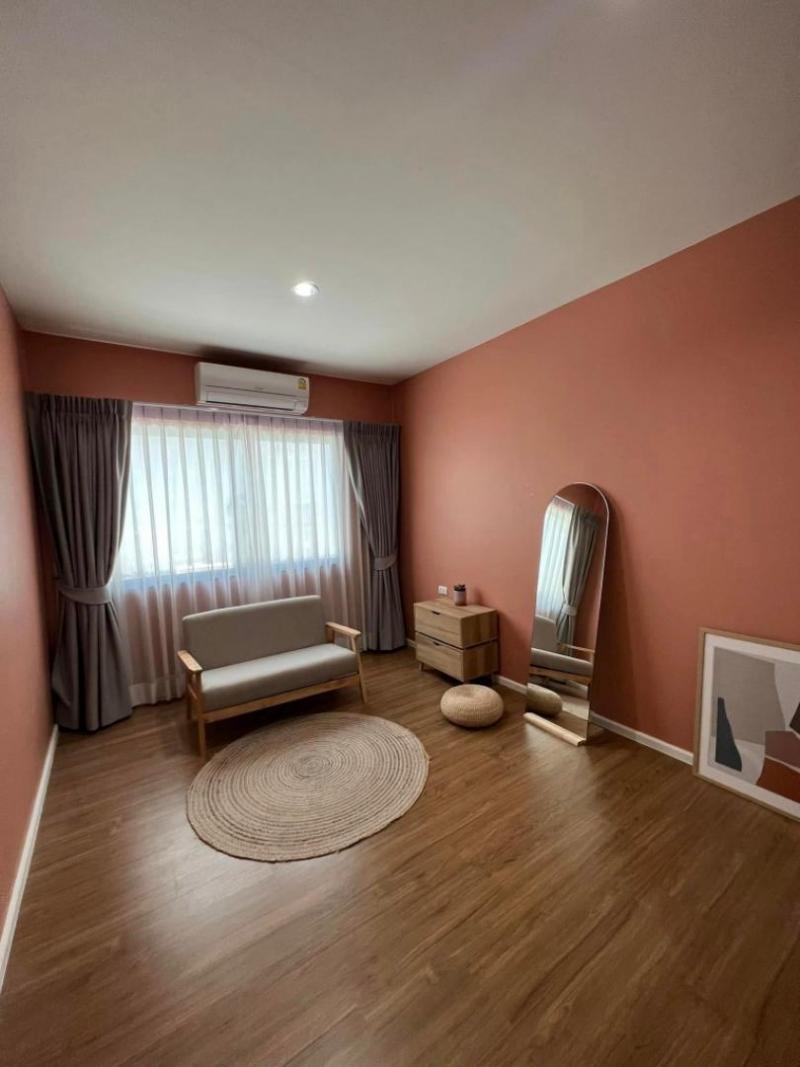 EPL-HR3063 ให้เช่าทาวน์โฮม 3 ชั้น บ้านกลางเมืองพระราม 9 กรุงเทพกรีฑา 3 ห้องนอน 3 ห้องน้ำ พื้นที่บ้าน 18 ตรว. พื้นที่ใช้สอย 150 ตรม.