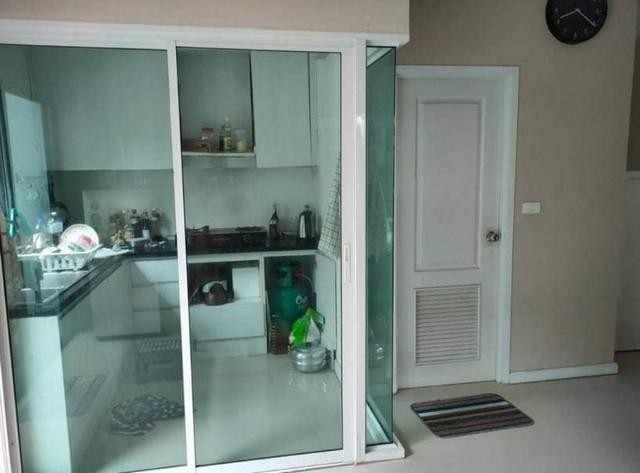 PB3748 ขายทาวน์โฮม 3 ชั้น ย่าน กรุงเทพกรีฑา โครงการ พาทิโอ ศรีนครินทร์-พระราม 9 ใกล้ Airport Link หัวหมาก เป็นบ้านหลังริม