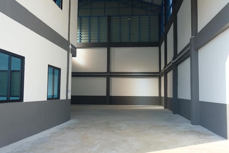 โรงงานโกดัง 3ชั้น สำเร็จรูป 400 ตรม. มีออฟฟิศ เก็บของและพักอาศัย พร้อมที่ดิน ซอย เทพกุญชร1 อ.คลองหลวง จ.ปทุมธานี