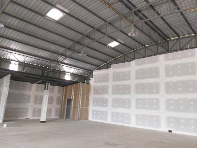 ให้เช่าโกดังใหม่พื้นที่ 440 ตารางเมตร ซอยหทัยราษฎร์38 คลองสามวา