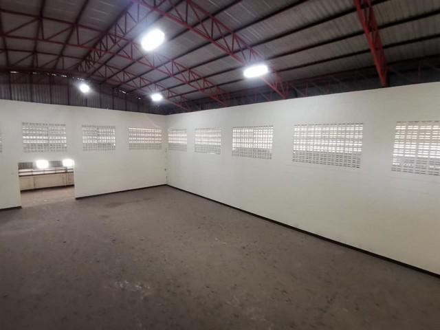 C4381 ขายโกดัง โรงงานพร้อมออฟฟิศ 370 ตรว  สมุทรสาคร ใกล้ถนนพระราม 2 เพียง 700 เมตร