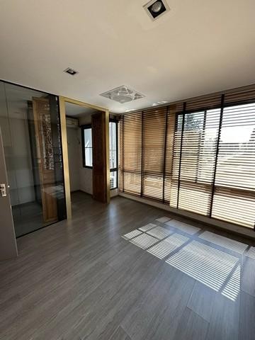 C4378 ขายทาวน์โฮม 3 ชั้น โครงการThe แลนด์มาร์ค เอกมัย-รามอินทรา รีโนเวทใหม่ พร้อมเข้าอยู่