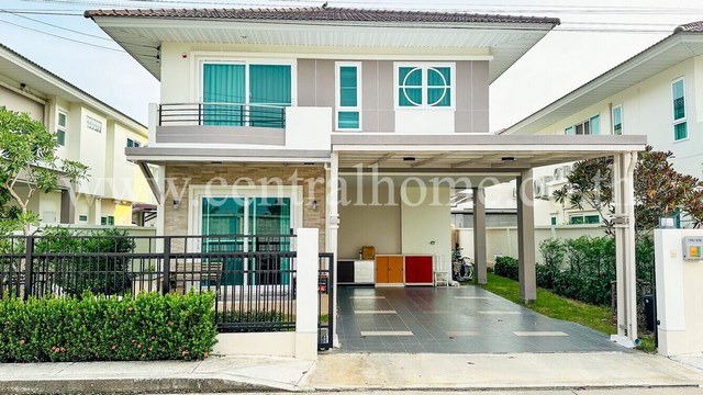 รหัสทรัพย์ : 4375บ้านเดี่ยว ศุภาลัย การ์เด้นวิลล์ บ้านใหม่ บ้านใหม่ Built in พร้อมอยู่ที่ตั้ง : ซอยวัดหนองปรง ถ.กรุงเทพ-ปทุมธานี ต.บางเดื่อ อ.เมืองปทุมธานี จ.ปทุมธานี  12000รายละเอียดทรัพย์ :- โครงการ พัฒนาโดย บริษัท ศุภาลัย จำกัด (มหาชน) Supalai- เนื้อที่ 64.6 ตารางวา- แบบบ้าน ศุภฤทัย- พื้นที่ใช้สอย 203 ตารางเมตร- 4 ห้องนอน, 3 ห้องน้ำ, 1 ห้องครัว, 1 ห้องรับแขก- ชั้นล่างพื้นแกรนิตโต้ / ชั้นบนพื้