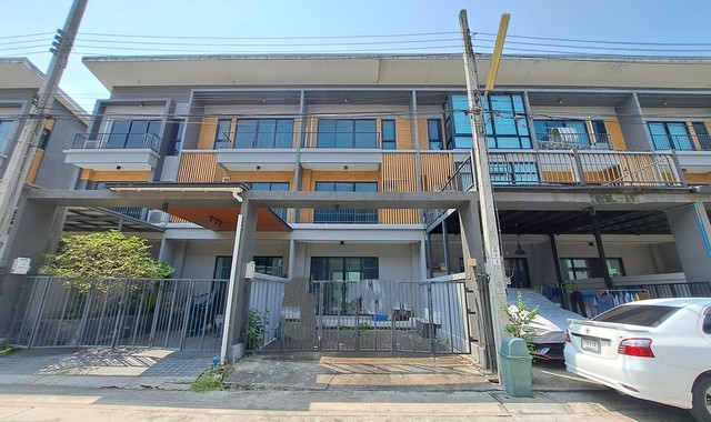 ขายทาวน์เฮ้าส์โครงการ อีโค สเปซ เกษตร-นวมินทร์ 2 บึงกุ่ม กรุงเทพมหานคร PKK03-00843