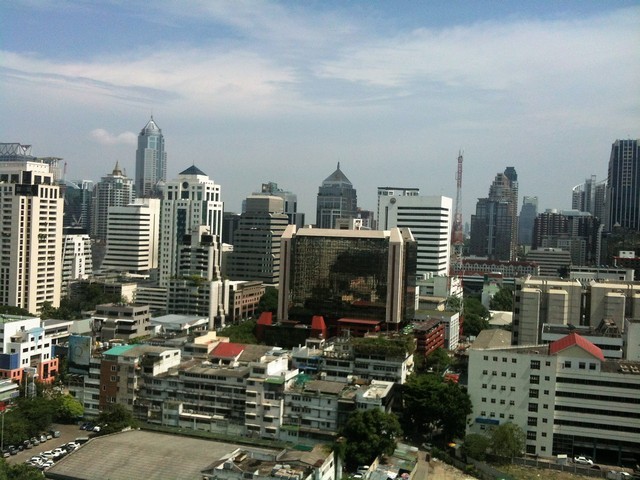 ขาย / เช่าคอนโด MANHATTAN CHIDLOM (แมนฮัตตัน ชิดลม) 1 ห้องนอน 1 ห้องน้ำ  ขนาด 58 ตรม .ชั้น 18