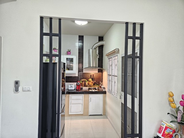 ขายบ้าน ทาวน์เฮ้า 2 ชั้น หมู่บ้าน พาลาซเซตโต้ คลองหลวง ปทุมธานี บ้านพร้อมอยู่อาศัย